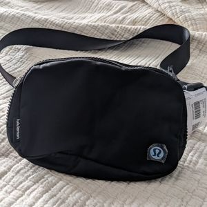 Lululemon black everywhere belt bag